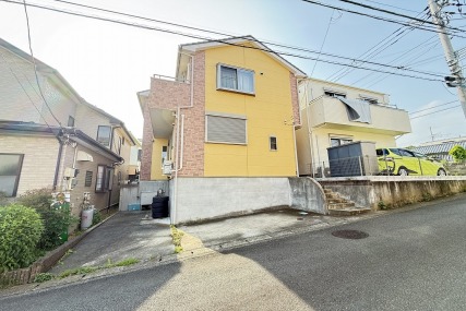 秦野市鶴巻北中古